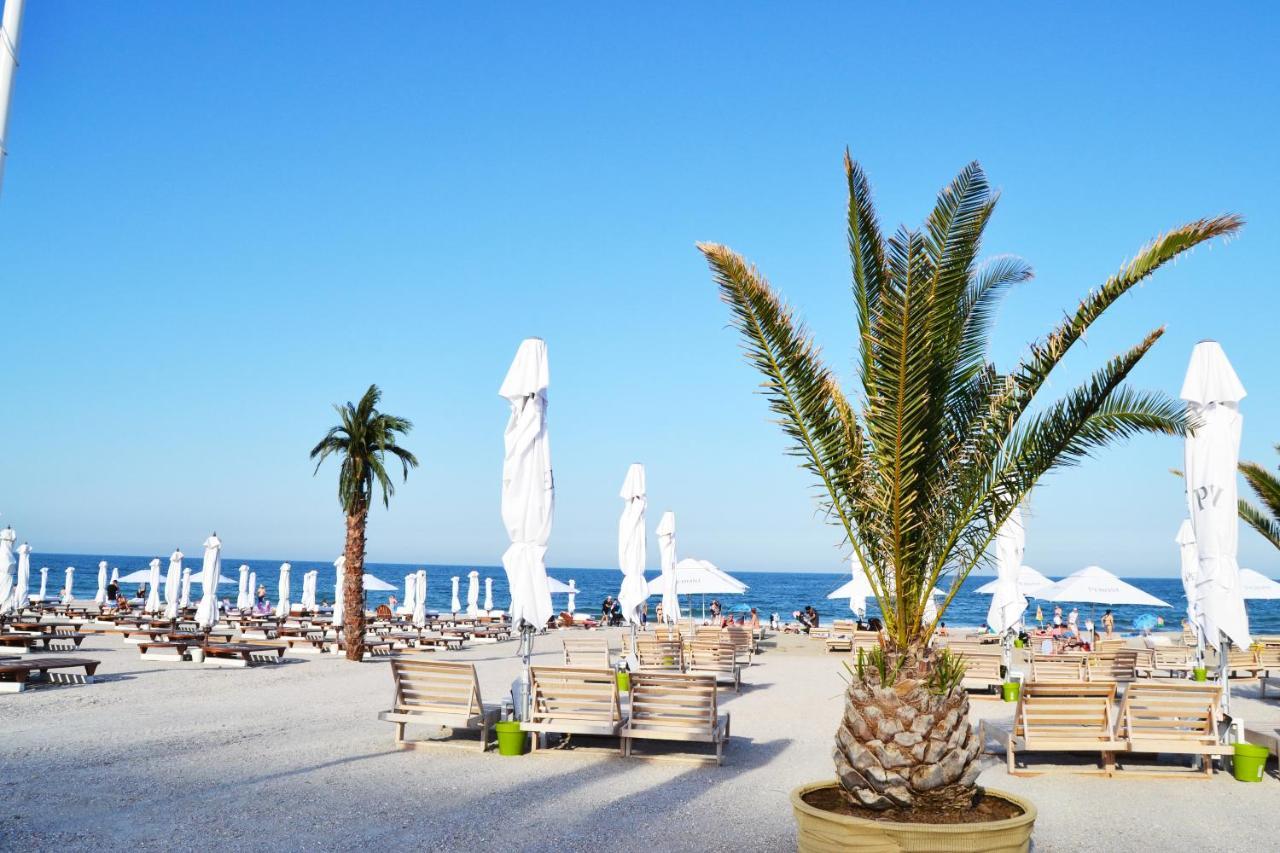 Caesar'S Studio Mamaia-Nord Buitenkant foto